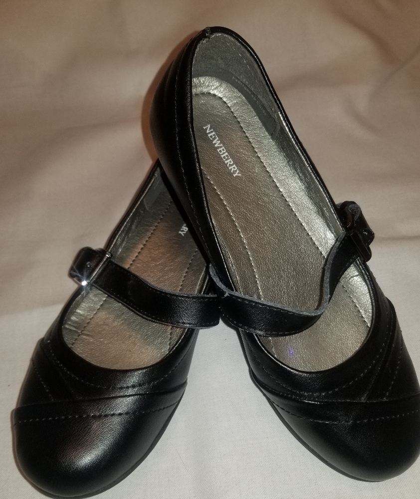 Newberry 100% Leather Mary Jane Shoes